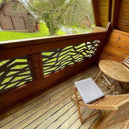 Luxury 3 Bedroom, 3 Bathroom Lodge With Hot Tub Ланбедър Екстериор снимка