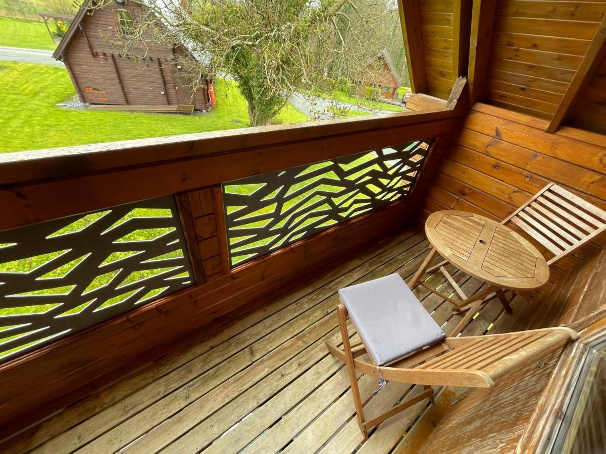 Luxury 3 Bedroom, 3 Bathroom Lodge With Hot Tub Ланбедър Екстериор снимка