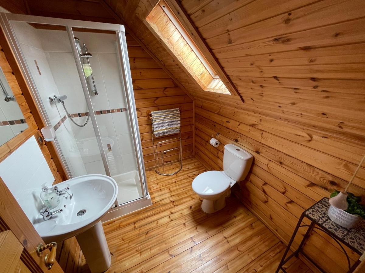 Luxury 3 Bedroom, 3 Bathroom Lodge With Hot Tub Ланбедър Екстериор снимка